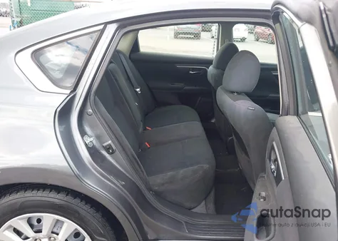 2015 Nissan Altima 2.5 S из США, поврежденный, VIN 1N4AL3AP2FN350109